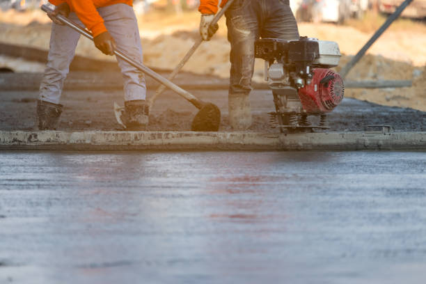 Best Concrete Sidewalk Installation  in Newport Beach, CA